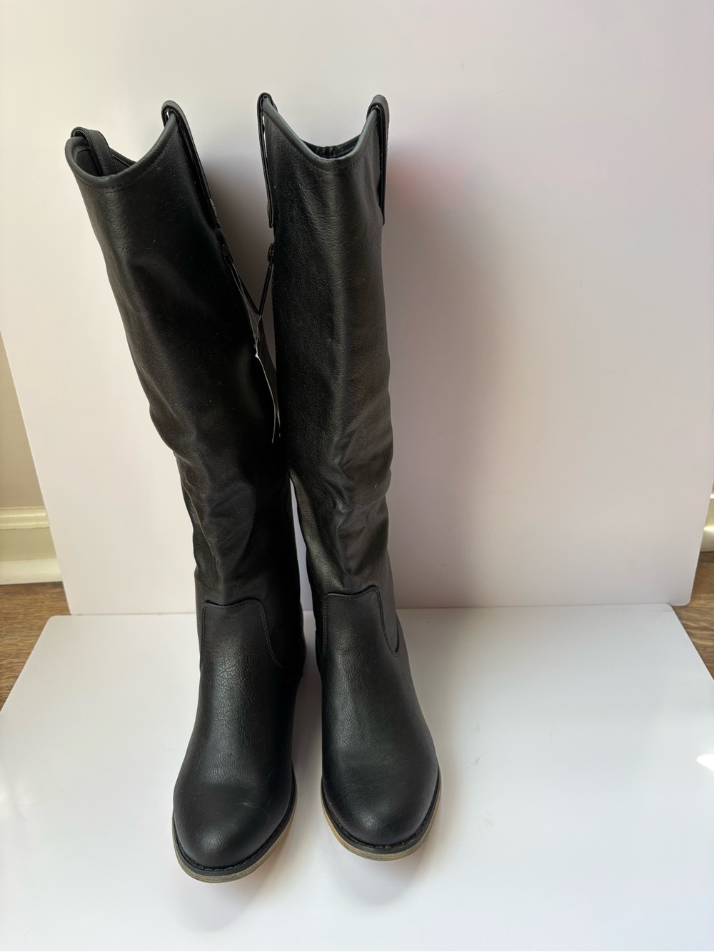 Women's Black Tall Leather Boots Sz 7.5 NWT